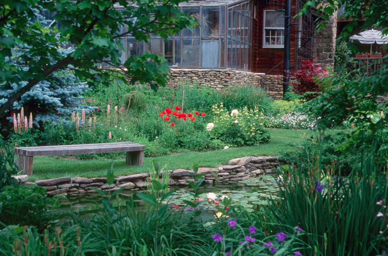 Sunshine Farm and Gardens, United States